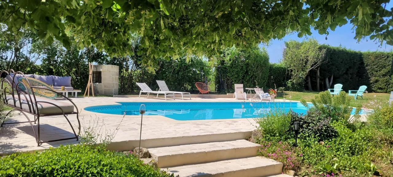 Au Do'Mayne Des Bouilles - Spa & Piscine Lussac  Buitenkant foto